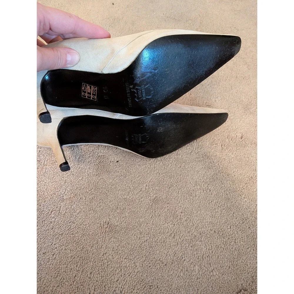 Valentina Russo Beige Suede Tassel Pointed Toe Pumps Made in Spain Size‎ 10 M